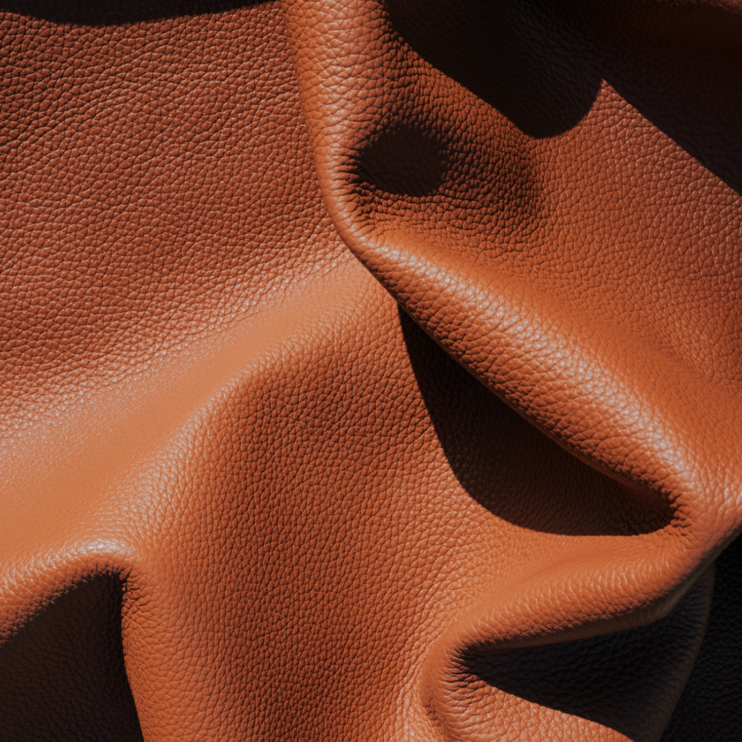 Leather perfumes by Carner Barcelona — Cuirs, Sandor 70's, Drakon and Revolución